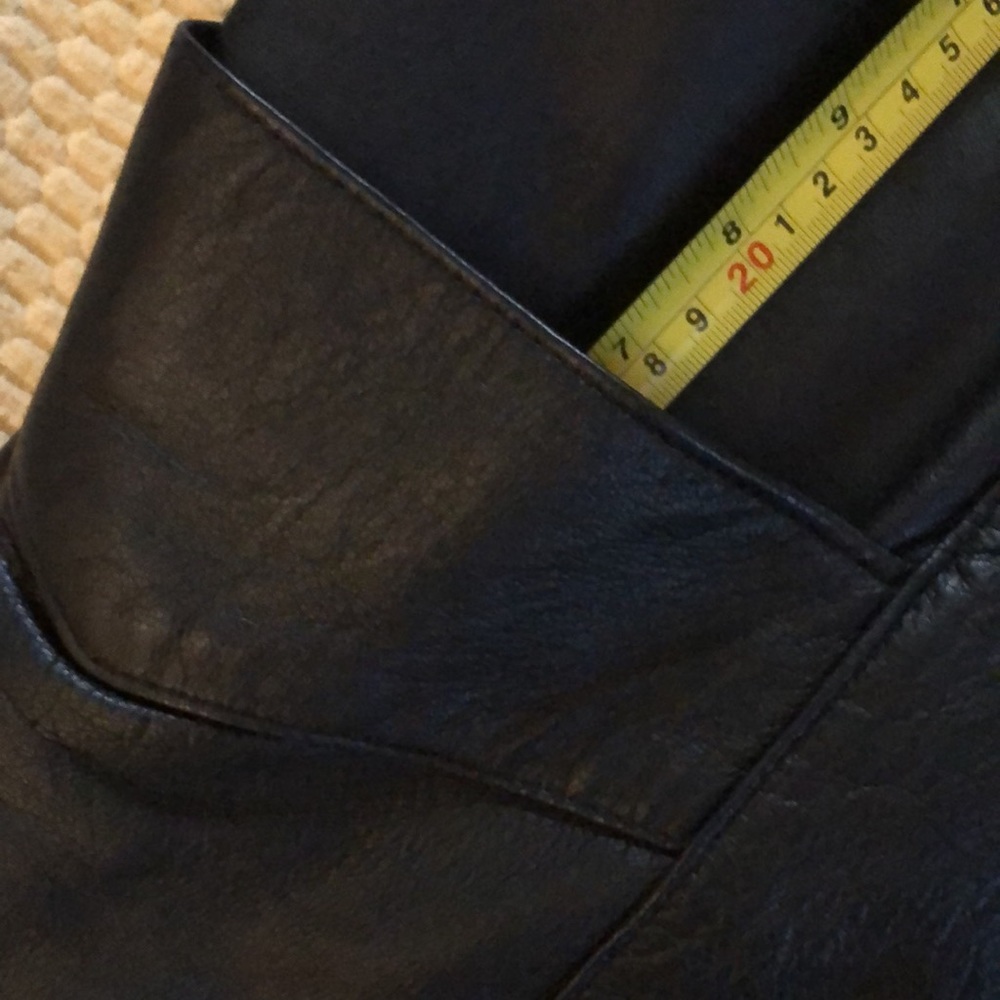 Parody Vintage Leather Unconstructed Open Jacket, shoulder pads, deep pockets - Picture 12 of 13
